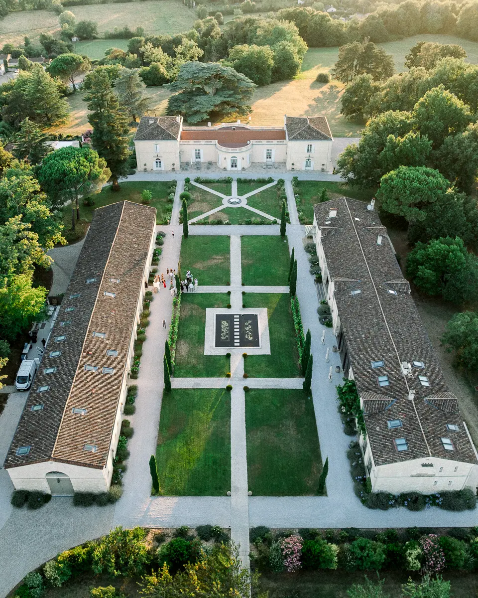 Le Château Gassies à Latresne, près de Bordeaux, élégant lieu de mariage en Gironde